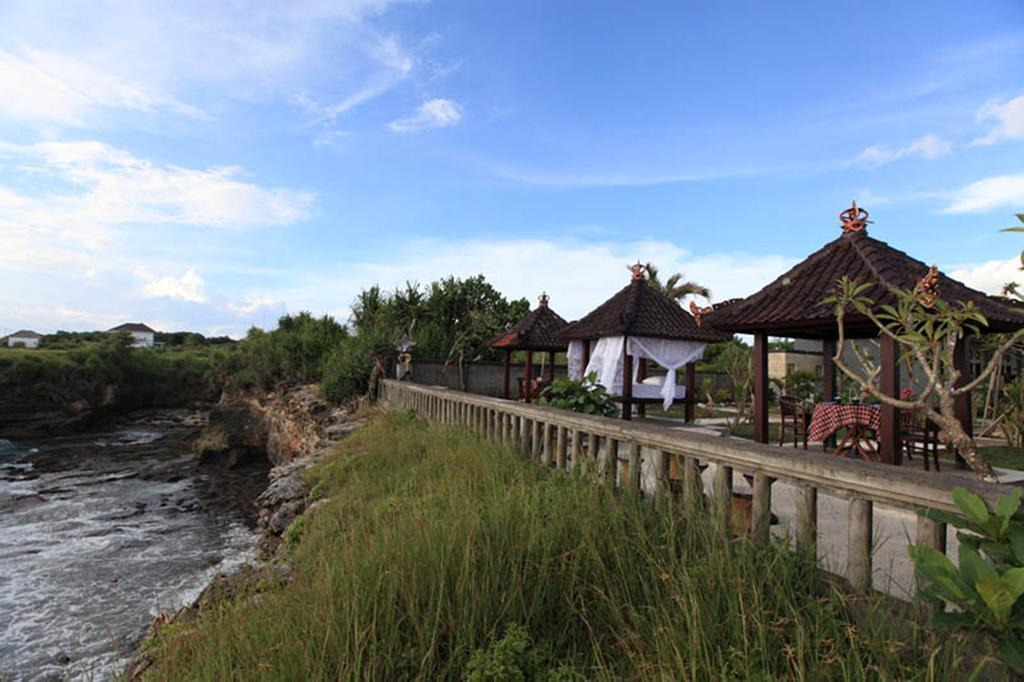 Dodol Lembongan Cliff Sunset Hotel Exterior foto